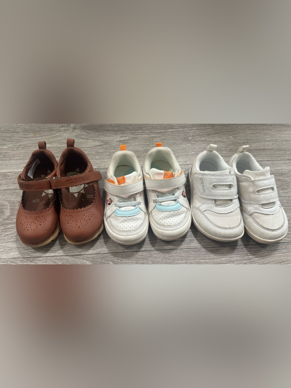 Stride Rite Girls Brown Mary Jane & White Sneakers Toddler Shoes 7C